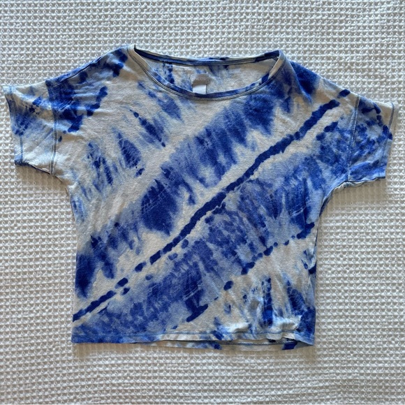 Chico's Women's Size 1 Linen Tie-Dye Relaxed  Tee Short Sleeve Lightweight Blue - Picture 1 of 9